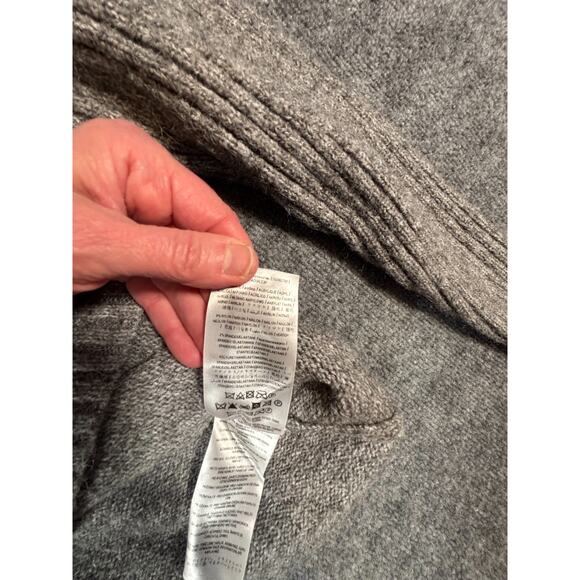 GUESS Women’s Grommet Ring Ribbed Mix Sweater Gray Stretchy Size Small - Picture 5 of 9